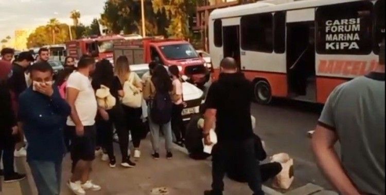 Mersin'de otobüsle minibüs çarpıştı: 20 yaralı