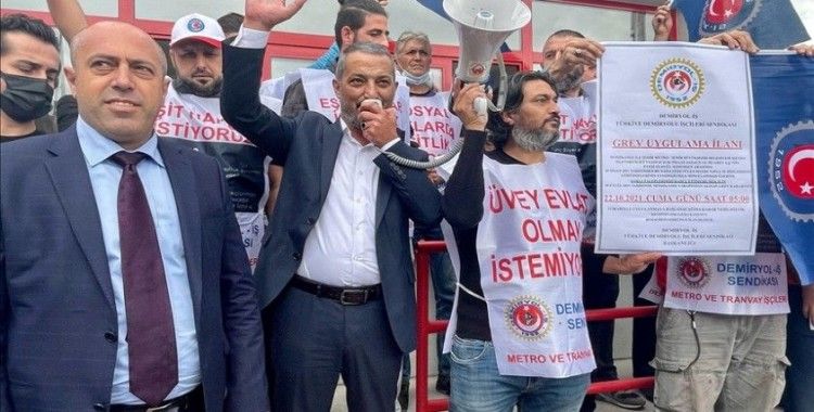 İzmir'de metro ve tramvay çalışanları, uzlaşılmazsa 22 Ekim'de greve çıkacak