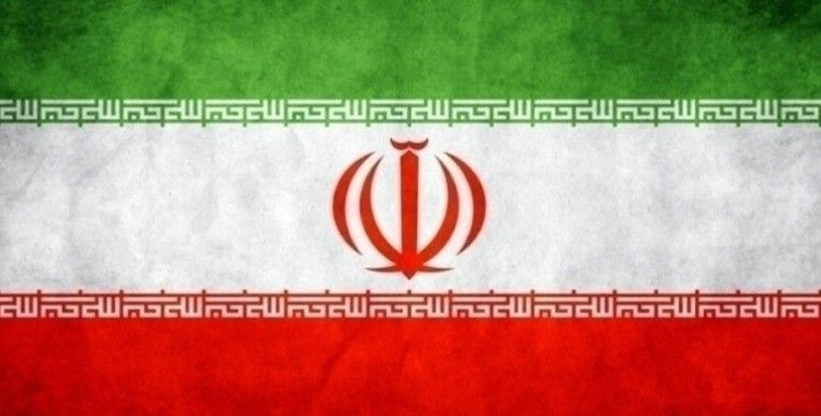 İran’da sel 2 can aldı
