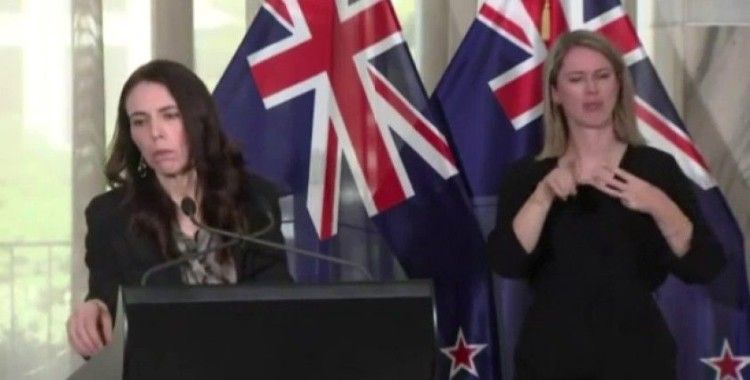 Yeni Zelanda Başbakanı Ardern basın toplantısında depreme yakalandı