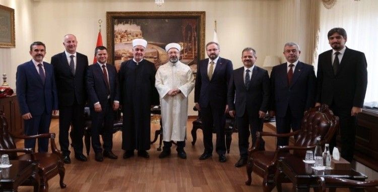 Diyanet İşleri Başkanı Prof. Dr. Erbaş: “Bosna Hersek, Fatih Sultan Mehmet’in hatırasıdır”