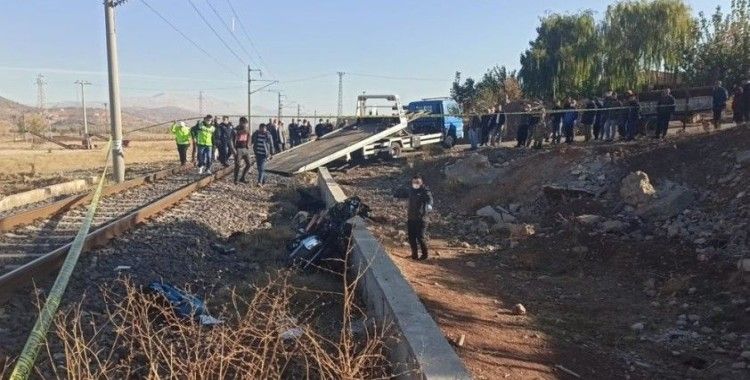 Adıyaman'da tren kazası: 2 ölü