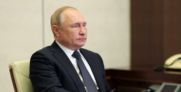 Putin, Çin ile füze fırlatmalarının bildirimi anlaşmasının 2030'a kadar uzatılmasını onayladı