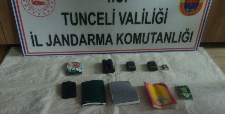 Tunceli'de teröristlere ait 13 sığınak imha edildi
