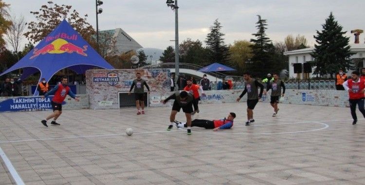 Ankara’dan Katar’a uzanan sokak futbolu heyecanı