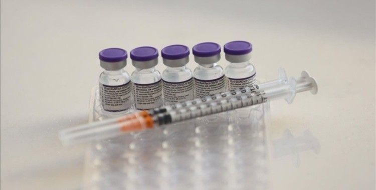 AB: BioNTech-Pfizer'in 100 günde aşısını varyantlara karşı uyarlaması gerekiyor
