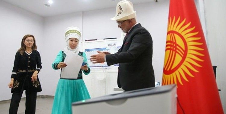 Kırgızistan'da darbe planladığı şüphesiyle bir milletvekili gözaltına alındı