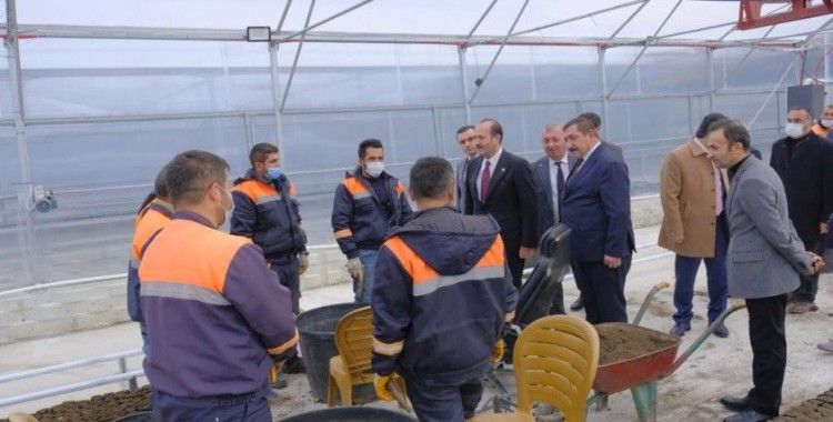 MHP heyetinden Başkan Vidinlioğlu'na övgü