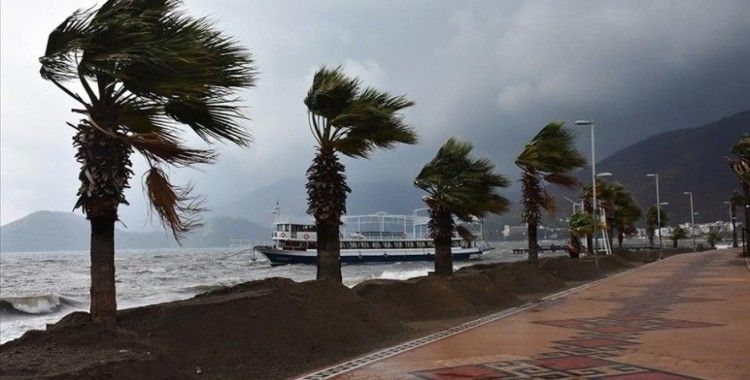 Ege, İç Anadolu, Karadeniz, Marmara ve Batı Akdeniz için fırtına uyarısı