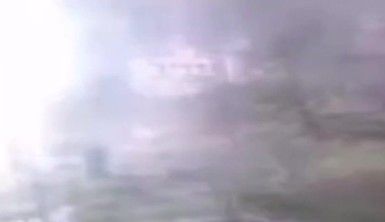 Başakşehir'de elektrik trafosunda yaşanan patlama kamerada