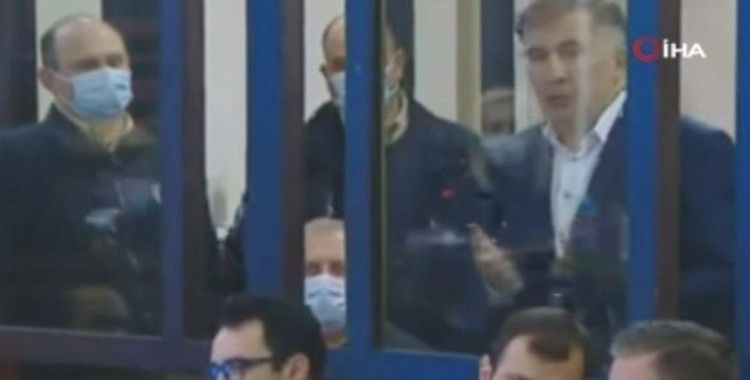 Gürcistan’ın eski Cumhurbaşkanı Saakaşvili ilk kez hakim karşısında