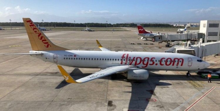 İstanbul uçakları Antalya'ya indi