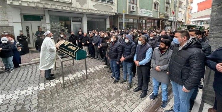 İstanbul'daki fırtınada hayatını kaybeden Elif Şanver toprağa verildi