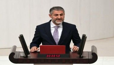 Hazine ve Maliye Bakanı Nureddin Nebati, TBMM'de yemin etti