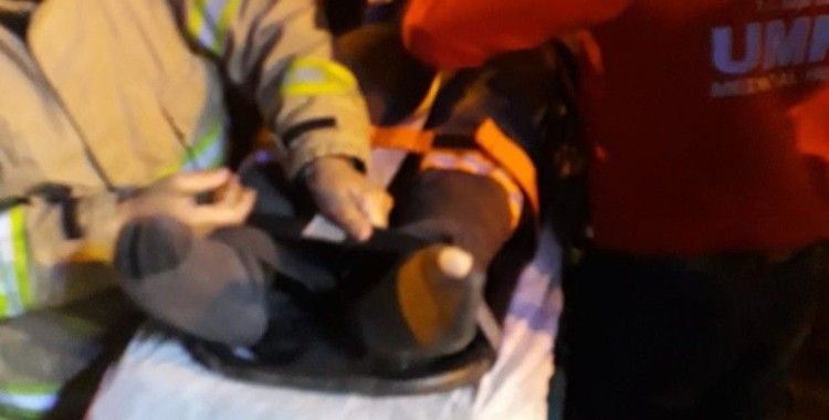 Aydın-İzmir Otoyolu’nda 3 ayrı noktada 6 araçlı kaza: 2 yaralı