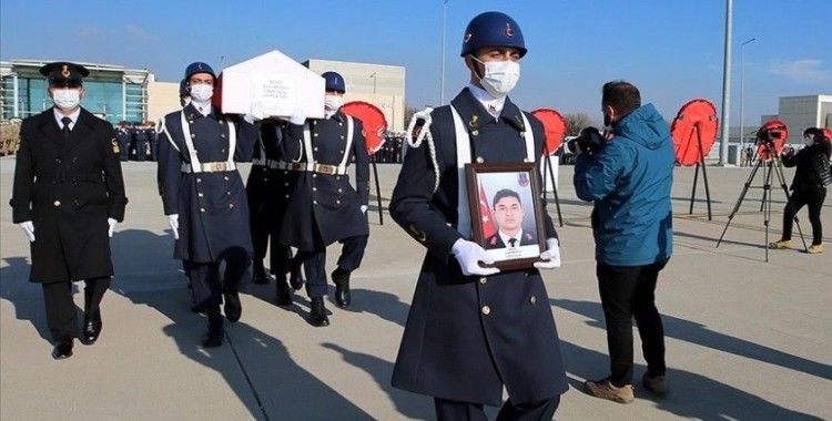 Tunceli'de şehit düşen Jandarma Astsubay Üstçavuş Celil Mutlu için tören yapıldı