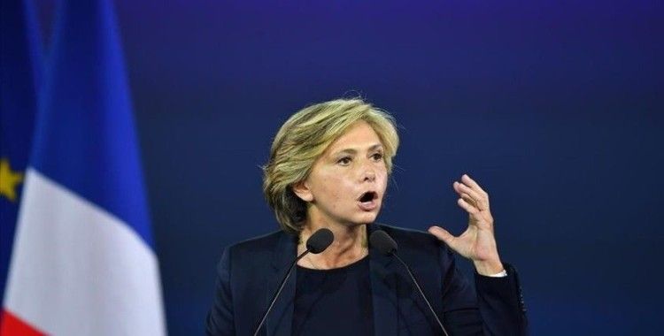 Fransa'da merkez sağ partinin cumhurbaşkanı adayı Valerie Pecresse oldu