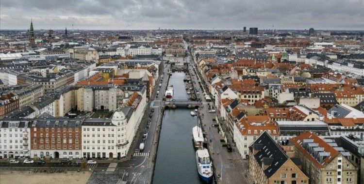 Danimarka'da Omicron varyantı vakaları iki günde üçe katlandı