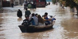 İran'da sel felaketi: 4 ölü, 7 yaralı