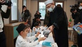 Diyanet İşleri Başkanı Erbaş: Çocuklar, Kur'an-ı Kerim'in bütün insanlığa vaaz ettiği, emrettiği iyiliklerle donatılmalı