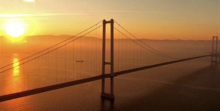Yılbaşı gecesi Osmangazi Köprü’sünde bekleyenlerden ücret alınmayacak