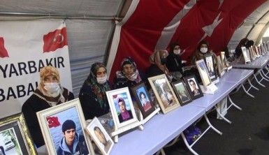 HDP'nin teröristlerin yakınlarını Meclis'e çıkarmasına evlat nöbetindeki ailelerden sert tepki