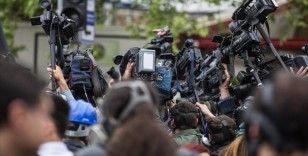 Kovid-19 nedeniyle 94 ülkede yaklaşık 2 bin gazeteci hayatını kaybetti