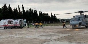 Gökçeada'da 2 hasta askeri helikopterle tahliye edildi