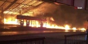 İdlib’de akaryakıt istasyonunda patlama: 2 ölü, 7 yaralı