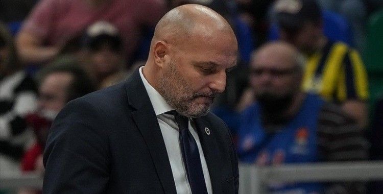 Fenerbahçe Beko Başantrenörü Djordjevic'in Kovid-19 testi pozitif çıktı