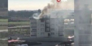 Antalya’da 5 katlı binada korkutan yangın