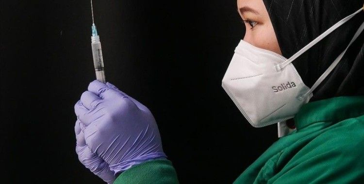 Araştırma: Kovid-19 aşılarının yan etkilerinin dörtte üçü 'nosebo etkisi' kaynaklı