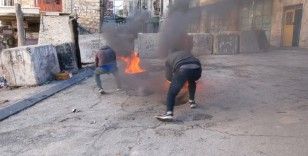  İsrail güçleri ile Filistinli gençler arasında çatışma: 5 yaralı