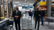 Kastamonu Valisi Avni Çakır, Hedef Yapı Market'i ziyaret etti