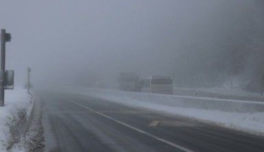 Bolu Dağı'nda yoğun sis etkili oluyor