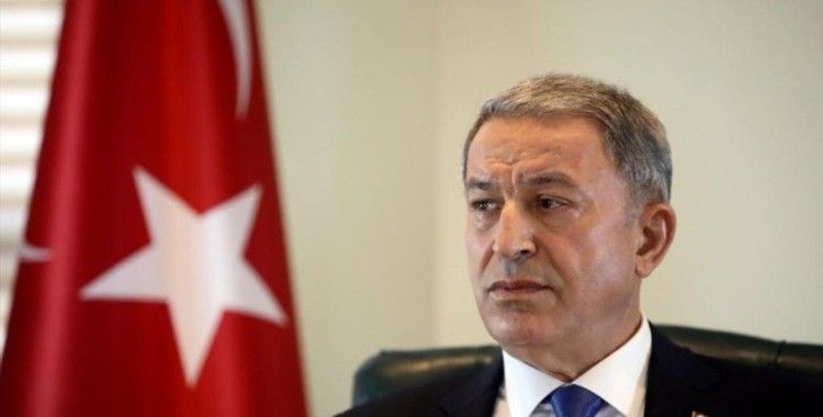 Milli Savunma Bakanı Hulusi Akar Covid-19’a yakalandı