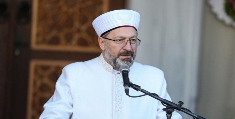 Diyanet İşleri Başkanı Erbaş: Dinen haram olan sigarayı bırakalım