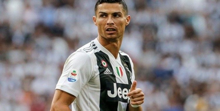 Cristiano Ronaldo kimdir ?