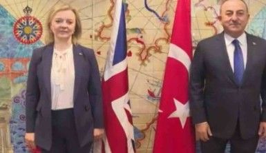 Dışişleri Bakanı Çavuşoğlu, İngiliz mevkidaşı Truss ile görüştü