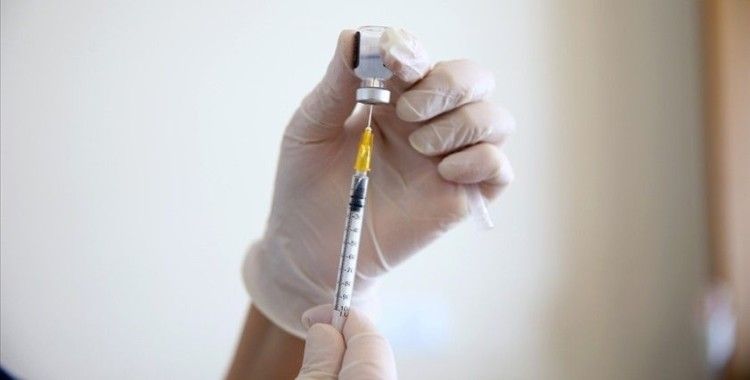 Pfizer'ın Üst Yöneticisi Bourla'ya göre dördüncü Kovid-19 aşısı gerekli