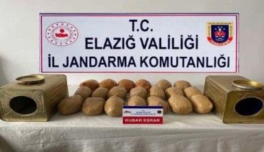 Salça kutusu ve zeytin tenekelerinde uyuşturucu saklamışlar