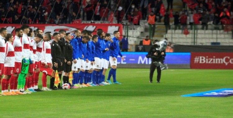 Hazırlık maçı: Türkiye: 1 - İtalya: 2 (İlk yarı)