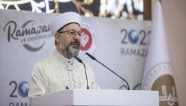 Diyanet İşleri Başkanı Erbaş: Beş vakit namazda olduğu gibi teravih namazı da camilerimizde cemaatle kılınacak