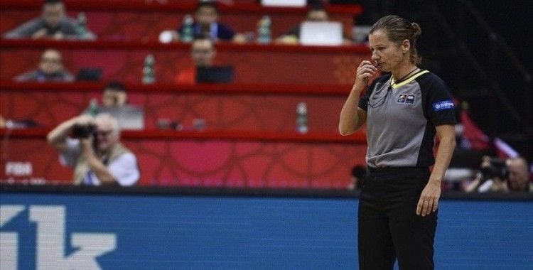 FIBA'dan Türk kadın hakem Özlem Yalman'a görev