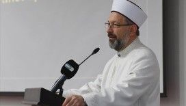 Diyanet İşleri Başkanı Erbaş, 2022 yılı haccına Türkiye'den 37 bin 770 kişinin gideceğini açıkladı