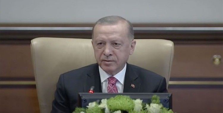 Cumhurbaşkanı Erdoğan: Kapalı mekanlardaki maske kullanma zorunluluğu tümüyle kaldırılmıştır