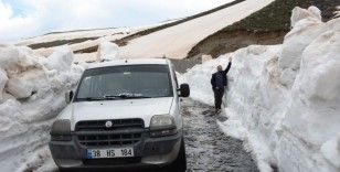 Bitlis’te kar esareti devam ediyor