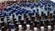 Antalya'da depoya yapılan baskında 11 bin litre kaçak içki ele geçirildi