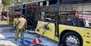 Fatih’te tramvay ile İETT otobüsü çarpıştı: 6 yaralı