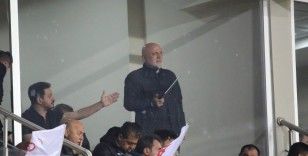 Hikmet Karaman, Sivasspor-Alanyaspor maçını locadan izledi